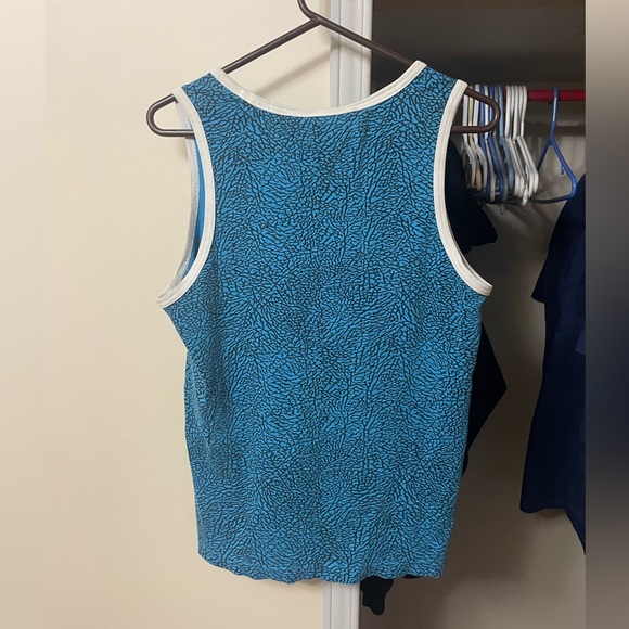 Jordan Tank Top - Picture 3 of 3